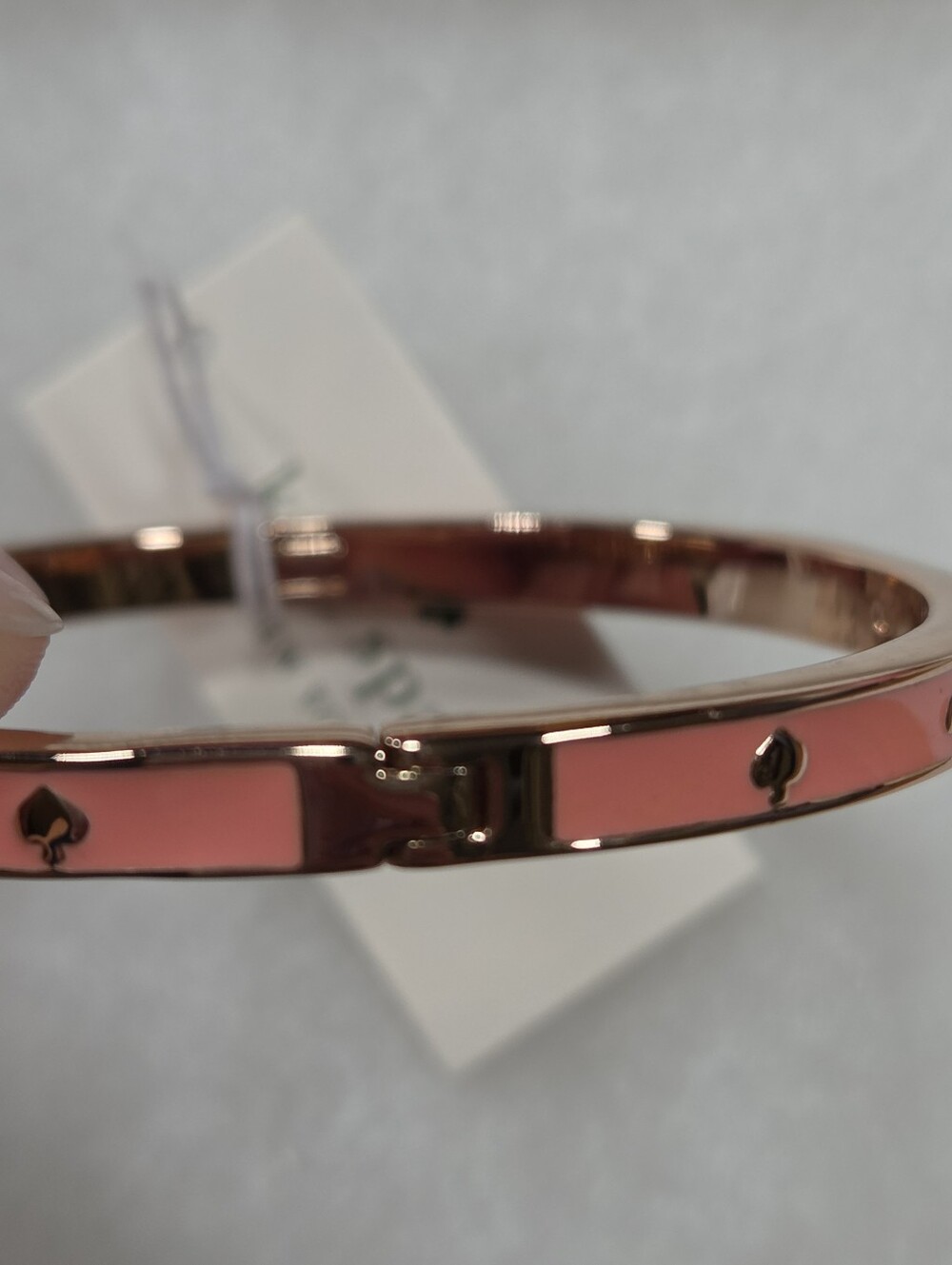 Kate Spade Melon Spot The Spade Enamel Hinged Bangle - Picture 8 of 9
